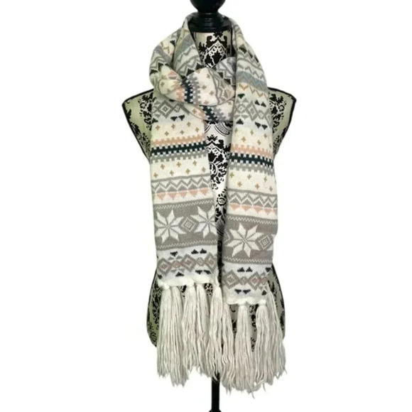 H&M Long Fair Isle Patterned Scarf - Picture 1 of 5